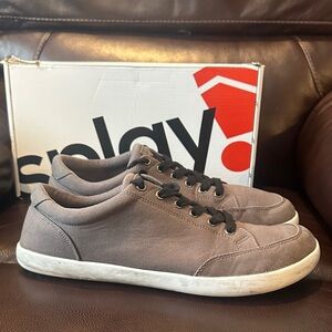 Splay freestyle 2 gunmetal barefoot shoes size 12 EUC